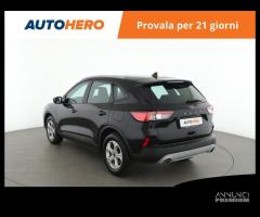 FORD Kuga KD70877