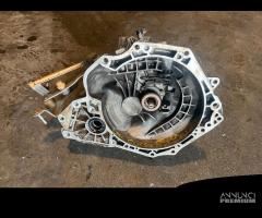 Cambio manuale 5m Opel corsa d 1.2 benzina gpl A12 - 1