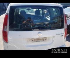 Baule / portellone post skoda roomster 2008