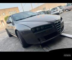 Alfa Romeo 159 anno 2010 sw cilindrata 1959 gasoli