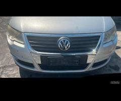 paraurti anteriore vw passat Variant 2008