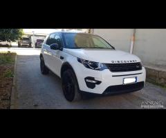 Land Rover Discovery 2016 x ricambio - 1