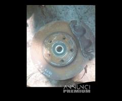 Mozzo anteriore sx opel vivaro anno 2005 - 1.9 g - 1