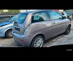 Ricambi usati Lancia ypsilon 1.2 benzina anno 2009