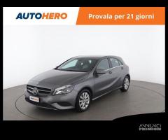 MERCEDES-BENZ A 180 AJ05089