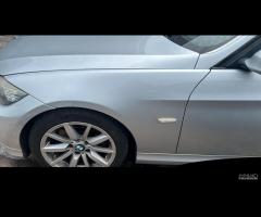 Parafango anteriore sx bmw 320 e90 berlina - 1