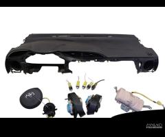 KIT AIRBAG COMPLETO TOYOTA Yaris Serie 739600D111 - 1