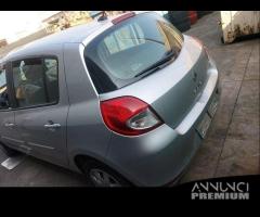 Ricambi usati renault clio anno 2011 1149 benzina