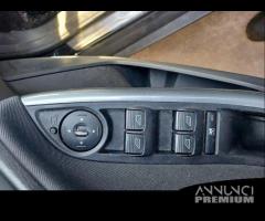 Pulsantiera anteriore sx ford focus anno 2012