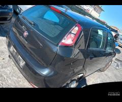 Ricambi usati fiat punto evo anno 2010 - 1