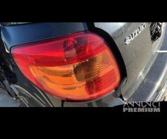 Fanale post sx suzuki sx4