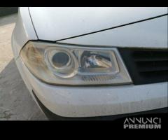 Fanale anteriore dx renault megane - 1