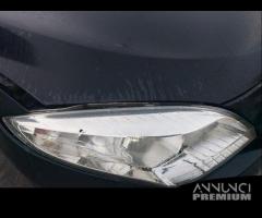 Fanale anteriore dx renault megane anno 2012