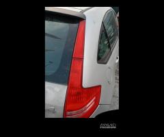 Fanale posteriore dx citroen c4 anno 2007