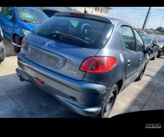 Ricambi usati Peugeot 206