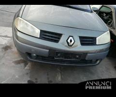 Paraurti anteriore renault megane II