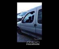 Porta anteriore sx citroen Berlingo