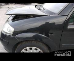 Parafango anteriore sx Citroen C3