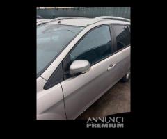 Porta anteriore sx ford focus 2011