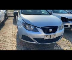 Seat ibiza nera e bianca 2011 ricambi perfetta