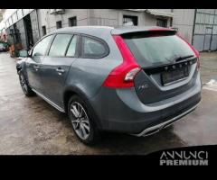 Ricambi usati Volvo v60 cross country