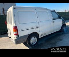 Ricambi usati Nissan vanette