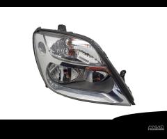 FARO ANTERIORE DESTRO RENAULT Megane Scenic 770104