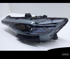 FARO ANTERIORE SINISTRO MASERATI Levante Serie 670