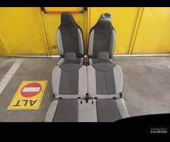 TAPPEZZERIA COMPLETA TOYOTA Aygo 3Â° Serie 71074YV