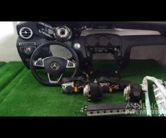 Cruscotto airbag Mercedes benz GLC anno 2017