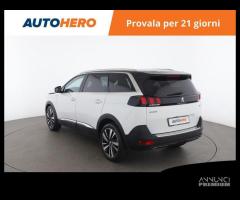 PEUGEOT 5008 FA15825