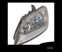 FARO ANTERIORE SINISTRO FORD Focus C-Max Serie 270