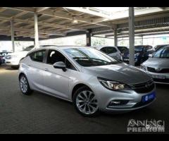 Opel astra 2018 ricambi