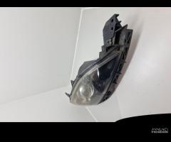 FARO ANTERIORE DESTRO MAZDA 3 Berlina Serie BP9W51