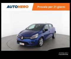 RENAULT Clio YL25137