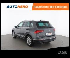 VOLKSWAGEN Tiguan DN03314