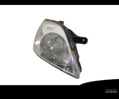 FARO ANTERIORE DESTRO KIA Rio 1Â° Serie 92102FD021