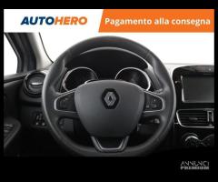 RENAULT Clio XX12811 - 12