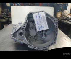 CAMBIO MANUALE COMPLETO TOYOTA Yaris Serie 303000D - 6