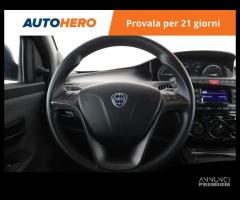 LANCIA Ypsilon EY02852 - 11