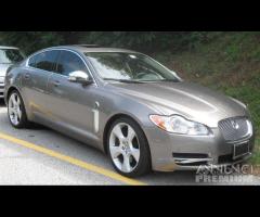 Jaguar xf 2.7 anno 2009 ricambi