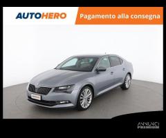 SKODA Superb RL76731 - 1