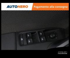 SEAT Arona YJ40233 - 13