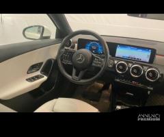 MERCEDES-BENZ A 180 LB56520 - 9