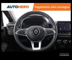 RENAULT Clio YN46824 - 12