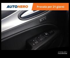 ALFA ROMEO Stelvio XW72812 - 17