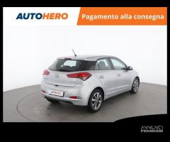 HYUNDAI i20 WF18741