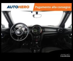 MINI Cooper D UB66097 - 8