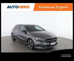 MERCEDES-BENZ A 200 RY00954 - 6