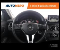 MERCEDES-BENZ GLA 180 ZN64542 - 12